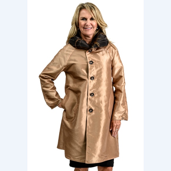 UBU 39″ Reversible Iridescent Raincoat